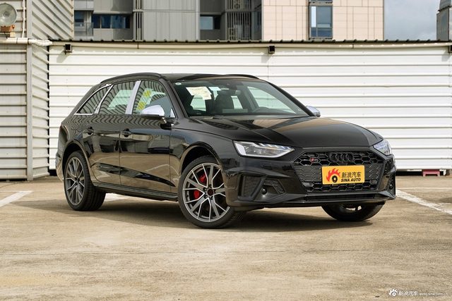 2025款奥迪S4 Avant 3.0TFS