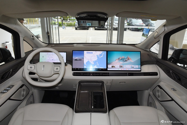 2025款魏牌 高山 四驱高山8