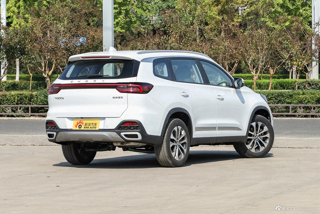 2024款瑞虎8 荣耀版 230TCI 手动进阶版 5座