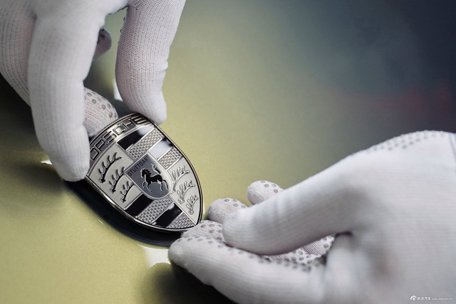 2024款Taycan Turbo S Celestial Jade