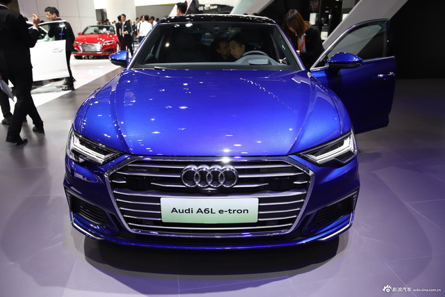 2019广州车展实拍：奥迪A6L混动