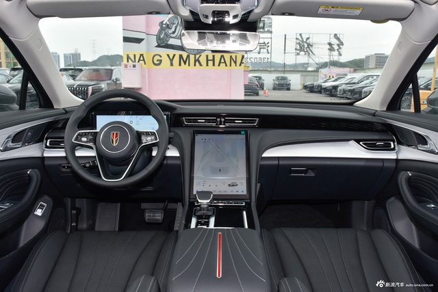 2025款红旗H5 PHEV 130 超混版