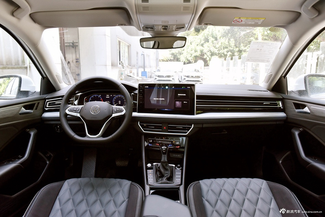 2025款速腾 改款 300TSI DSG卓越版