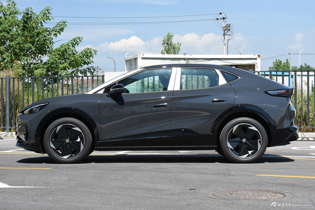 2024款ID. 与众 Ultra 长续航版