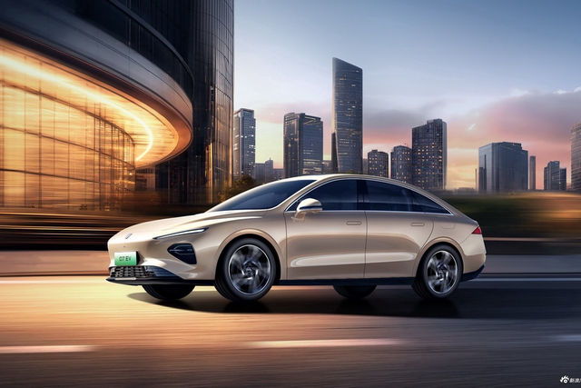 2024款荣威D7 DMH 世界冠军版