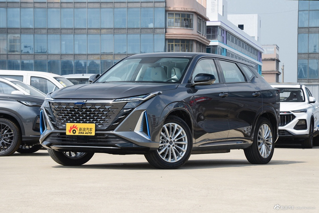 2022款长安欧尚Z6 PHEV 蓝鲸iDD 1.5T 150KM旗舰型