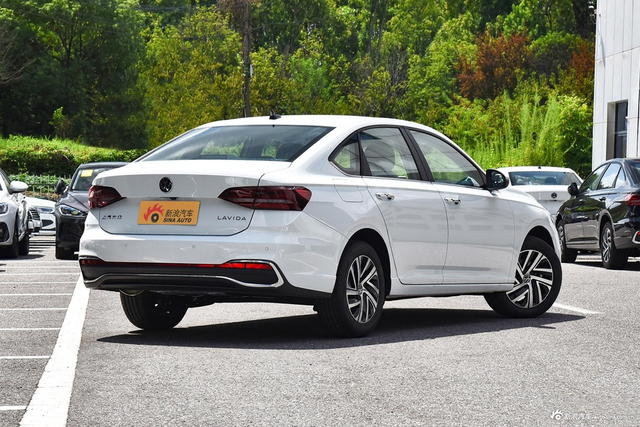 2024款朗逸 1.5L 自动五百万版