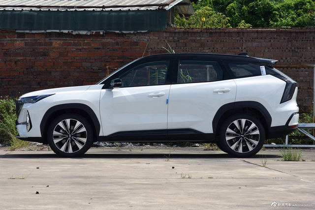 2025款博越L 第四代 1.5TD DCT 锦绣