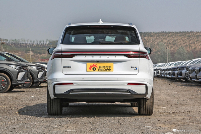 2024款星越L智擎 1.5T 星云版