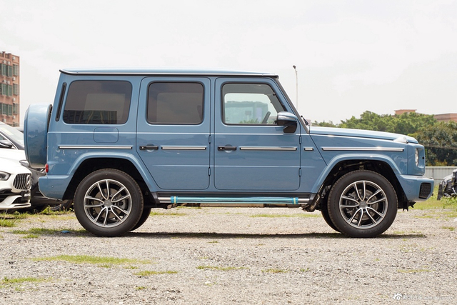 2025款奔驰G级 G 500