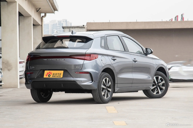 2024款比亚迪e2 荣耀版 豪华型