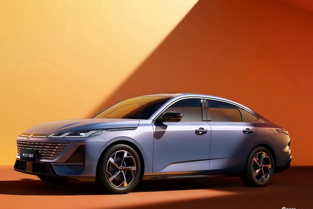 2026款逸动 1.5T 500Bar 高配版 官图