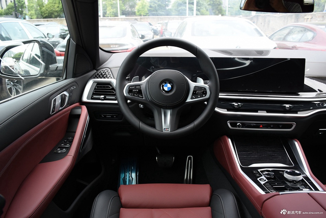 2023款宝马X6 xDrive30i M运动套装