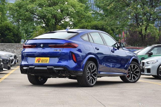 2023款宝马X6 M 雷霆版