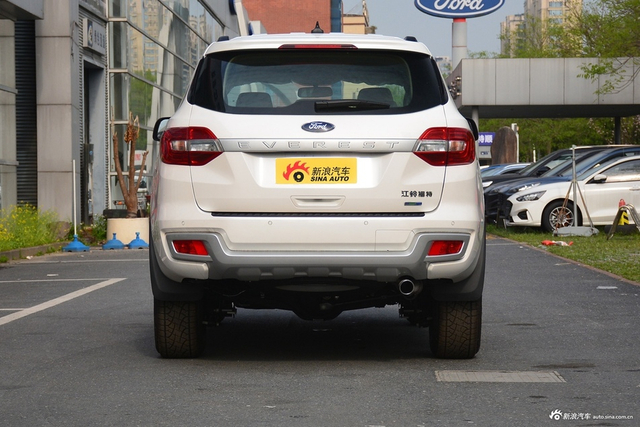 2020款撼路者2.3T自动汽油四驱菁英版5座