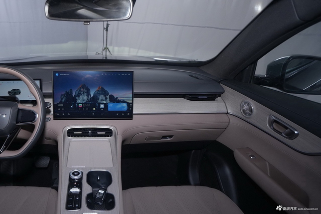 2025款瑞虎8 PLUS 290TGDI DCT舒适型