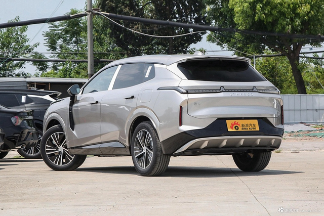 2025款领克08 EM-P 120长续航Pro