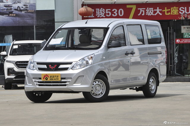 2018款五菱荣光V 1.5L手动实用型国V
