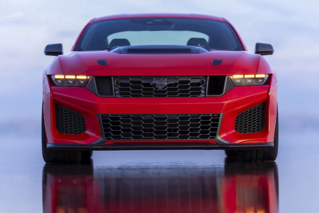 2026款Mustang Dark Horse SC 官图