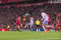 英超官方解释D-戈麦斯对维尔茨犯规：VAR认定不构成严重犯规