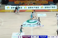 完全打出气势！王睿泽反击强突腋下骚传纪卓吃饼2+1 青岛轰11-0！