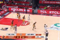 轻松两双！斯佩尔曼13中6拿到14分10板1助 5前场板