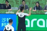 毕业了！郭昊文阻止弗格反击被吹违体 累计5犯离场