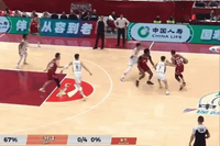 持续发力！约克三分再中 浙江打出11-2将优势扩大到20分