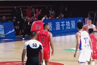 这是谁的部将！赖俊豪三分三连击连得9分 帮助天津追平比分