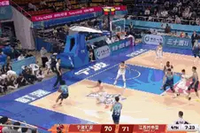 想起那句名言！杰克逊造成三分犯规带领宁波反超 一度落后20分