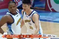 血亏！约瑟夫·杨被孙铭徽生断 拉拽后者又领到违体犯规