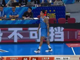 这是要缴械投降？末节剩5分10秒周琦下场 塔瑞克被替换上场