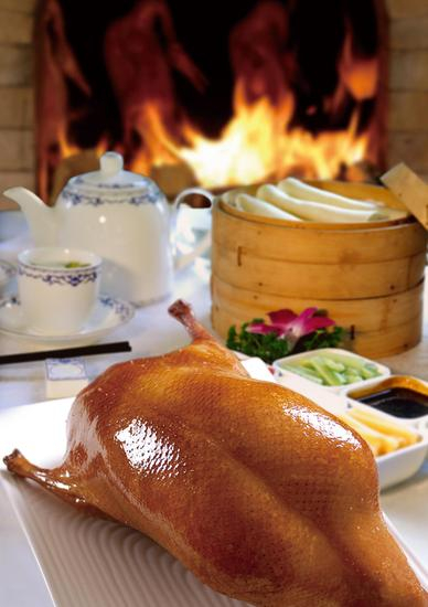 北京烤鸭早已是北京乃至中国的一张饮食名片