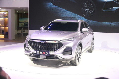 重庆车展：长安欧尚X5正式亮相 年内上市