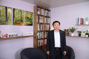 曹忠:长江既不属于互联网造车也不属于传统车企