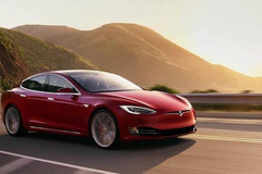 特斯拉的这一年：“天堂”“地狱”折返跑 上海超级工厂成最大X因素