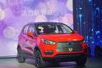 比亚迪S2正式上市 补贴后售价8.98-10.98万元 续航305km