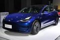 30多万买国产特斯拉Model3还是宝马3系 养车费用差多少