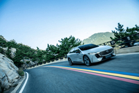 EZ-6，长安马自达的战略新资产