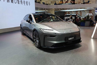 纯电旗舰轿车 广汽丰田铂智7定档3月上市