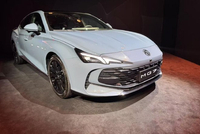 全新MG7正式上市 限时售价11.69-15.49万元