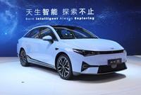 2021上海车展:小鹏P5首次公开亮相
