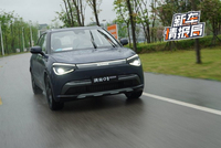 和年轻人玩到一起 东风奕派纳米01Cross试驾