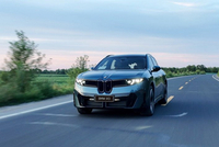 新世代BMW iX3 50L极限续航路测创造BMW新纪录