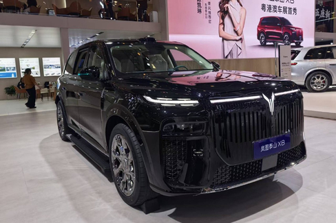 2026粤港澳大湾区车展：岚图泰山X8