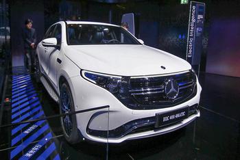 奔驰首款纯电SUV