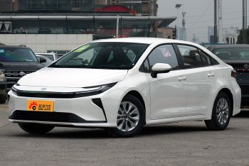 卡罗拉 双擎 先锋版