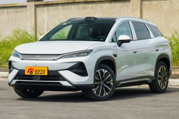 宋Ultra EV 卓越型