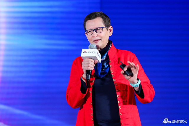 Christine 儿童教育与环境保护专家（加拿大）演讲