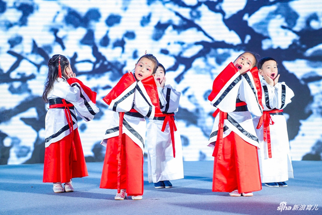 开场表演《中国传统文化礼仪》